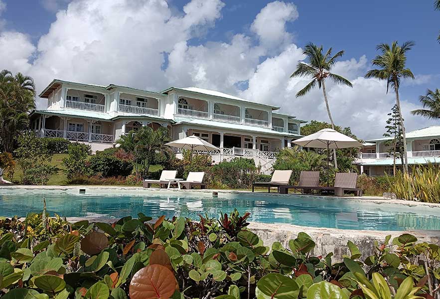 hotel-piscina